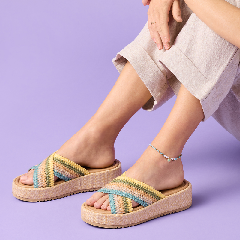 WTS1025SOCIALNEWSEASON800px W x 800px H_7