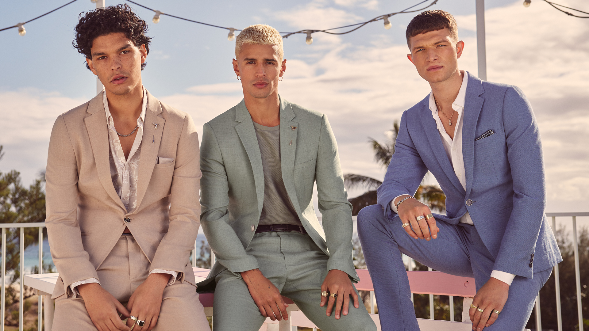 O-0355-Jul-22-SS22-NewSeasonDigitalAsssets-LAM-HeroBanners-QIC-1920x1080_1_1_1_1